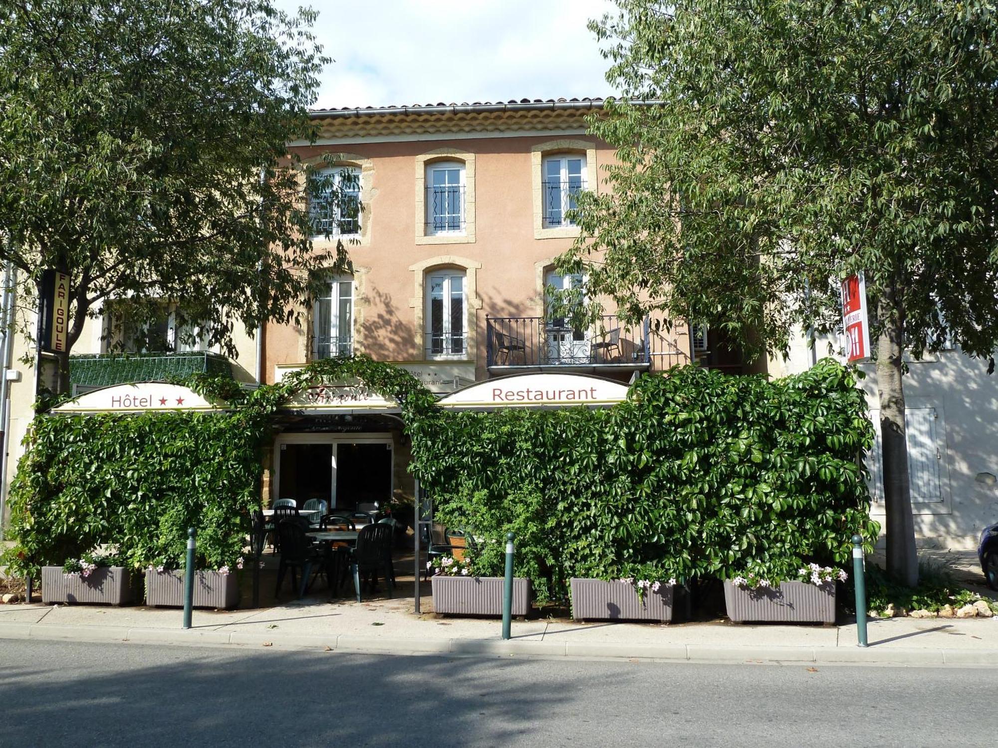 Logis Hotel Restaurant La Farigoule Sainte-Cécile-les-Vignes Exteriör bild